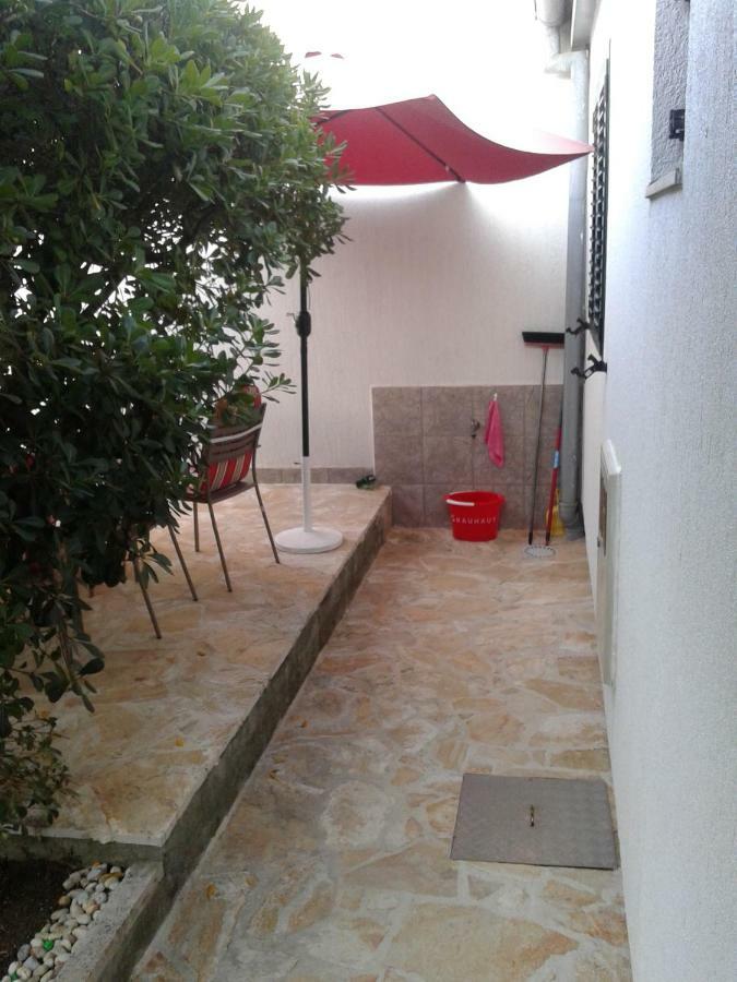 Apartment Milka Petrčane Dış mekan fotoğraf